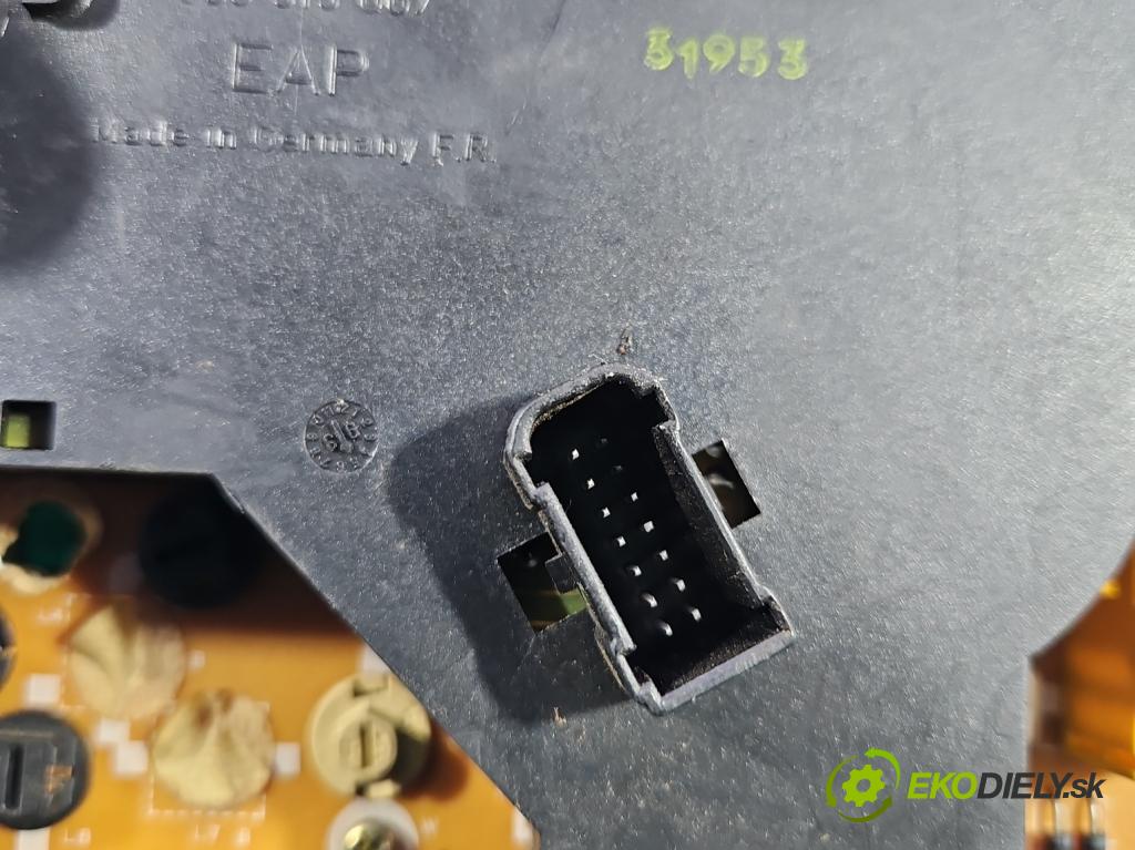 Audi 80 B4 1991-1994 2.0 JEDEN: 90 HP manual 66 kW 1984 cm3 4- prístrojovka/ budíky 893919067 (Prístrojová doska)