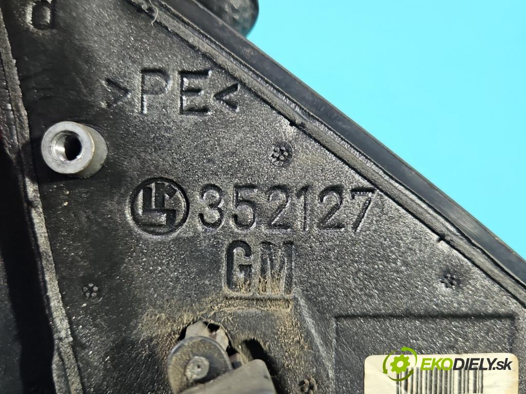 Opel Vectra C 2002-2008 2.0 DTI 101 hp manual 74 kW 1995 cm3 4- zpětné zrcátko levé  (Klika dveří ostatní)