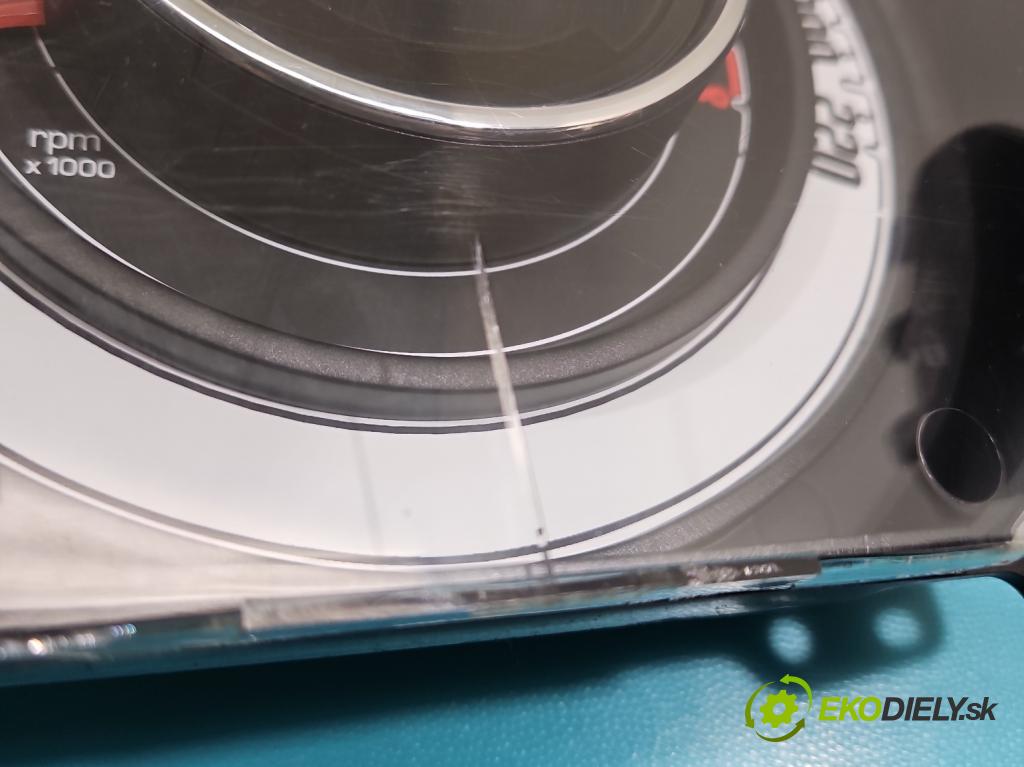 Fiat 500 2007-2020 1.2 8V 69KM manual 51 kW 1242 cm3 3- prístrojovka/ budíky 735471901 (Prístrojová doska)