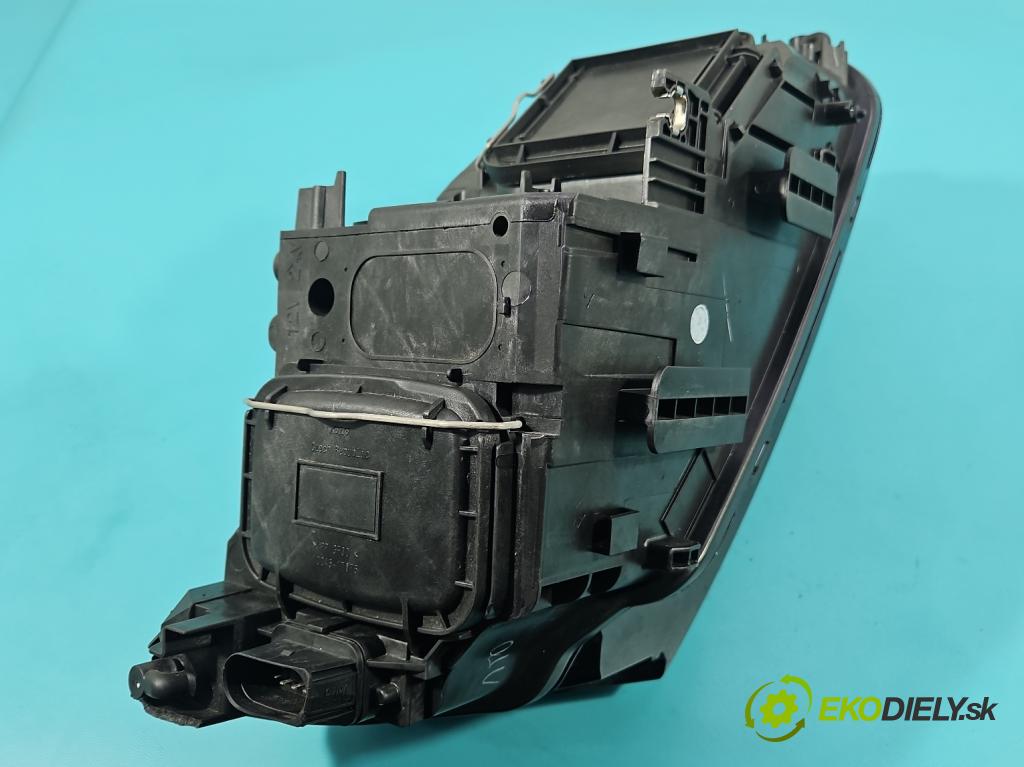 Audi Q5 2008-2016 2.0 tdi 170 HP manual 125 kW 1968 cm3 5- Reflektor: ľavý 8R0941029AF (Kľučka dverí ostatné)