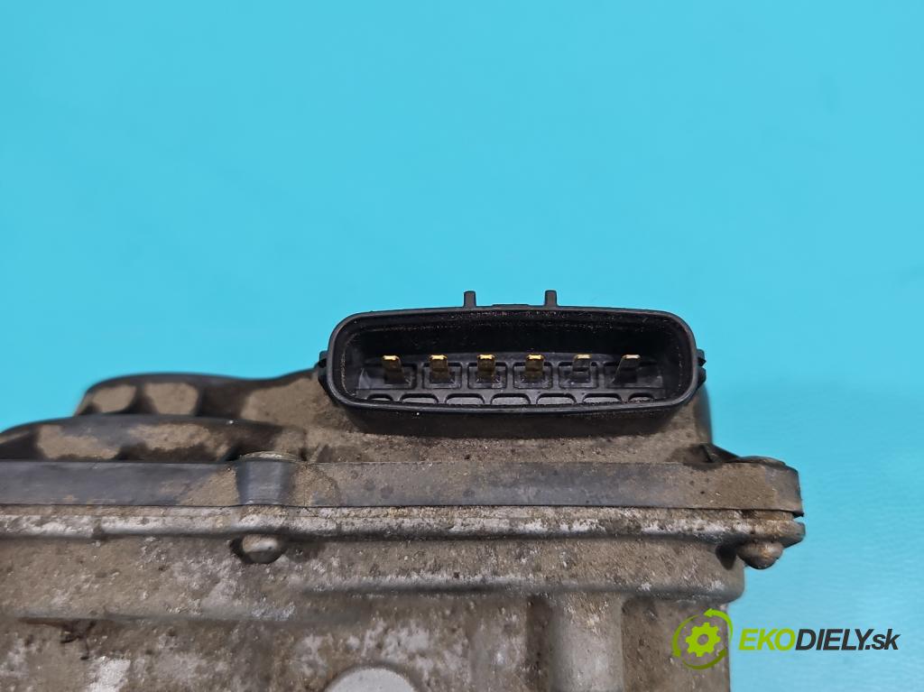 Toyota Yaris III 2011-2020 1.3 vvt-i 99 HP manual 73 kW 1329 cm3 5- klapka 22030-47010 (Škrtiaca klapka)