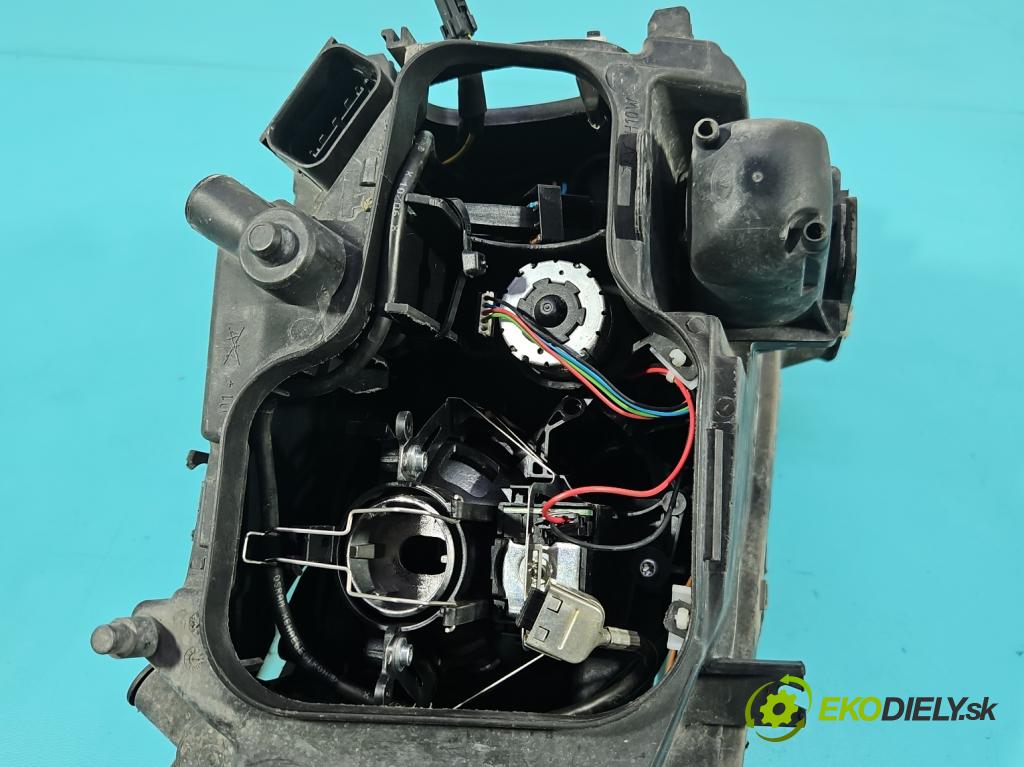 Bmw 3 E90 2005-2013 2.0d 163 HP automatic 120 kW 1995 cm3 4- Reflektor: ľavý 6942737 (Kľučka dverí ostatné)