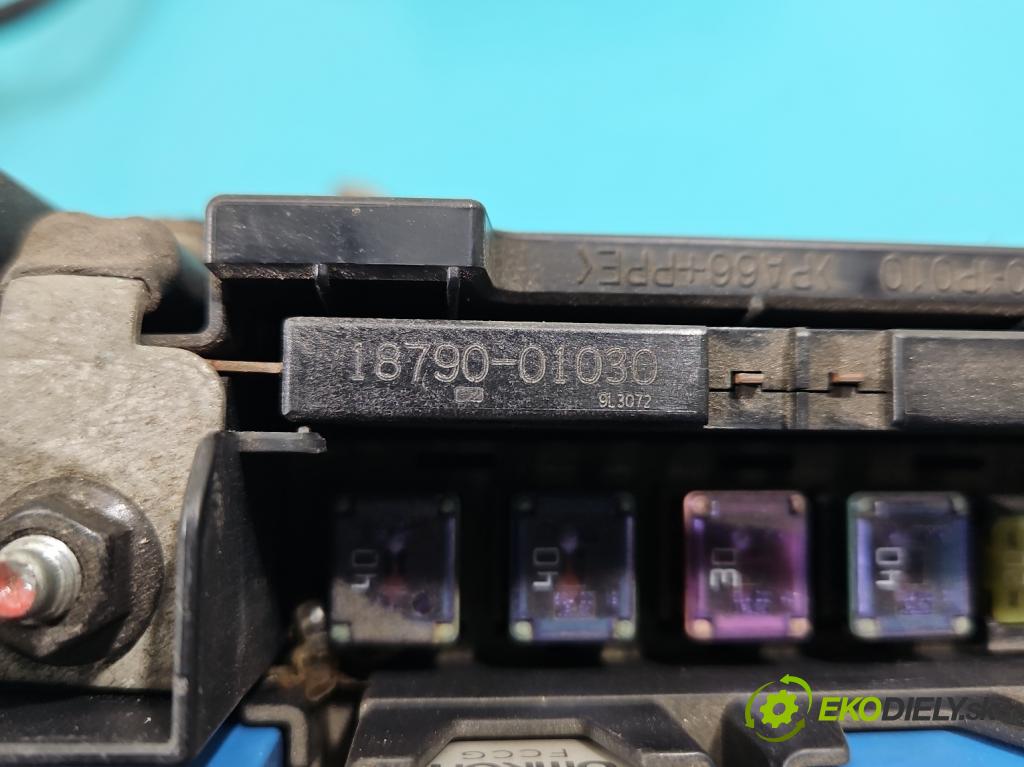 Kia Venga 1.4 crdi 75 hp manual 55 kW 1396 cm3 5- skříňka pojistková 91240-1P030 (Pojistková skříňka)