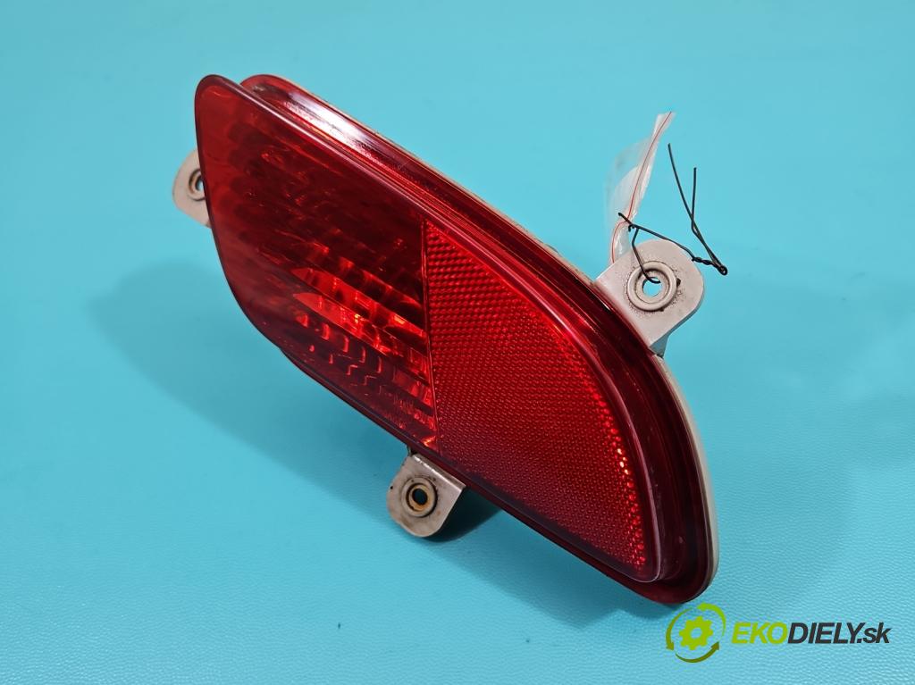 Kia Venga 1.4 crdi 75 HP manual 55 kW 1396 cm3 5- svetlo / reflektor zadné pravé nárazník 92404-1P0