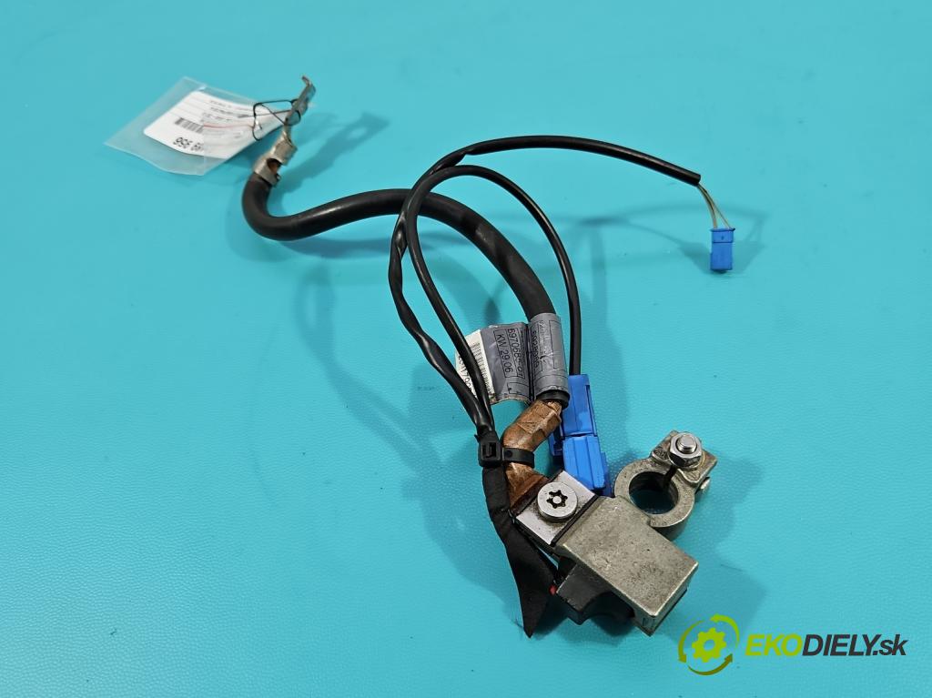 Bmw 3 E90 2005-2013 2.0d 163 hp automatic 120 kW 1995 cm3 4- kontakt mínus: 6928989