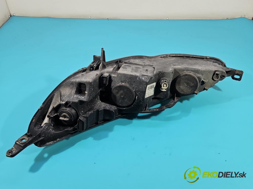 Peugeot 407 1.6 hdi 109 HP manual 80 kW 1560 cm3 5- Reflektor: pravý 9660235980 (Svetlo predné pravé)