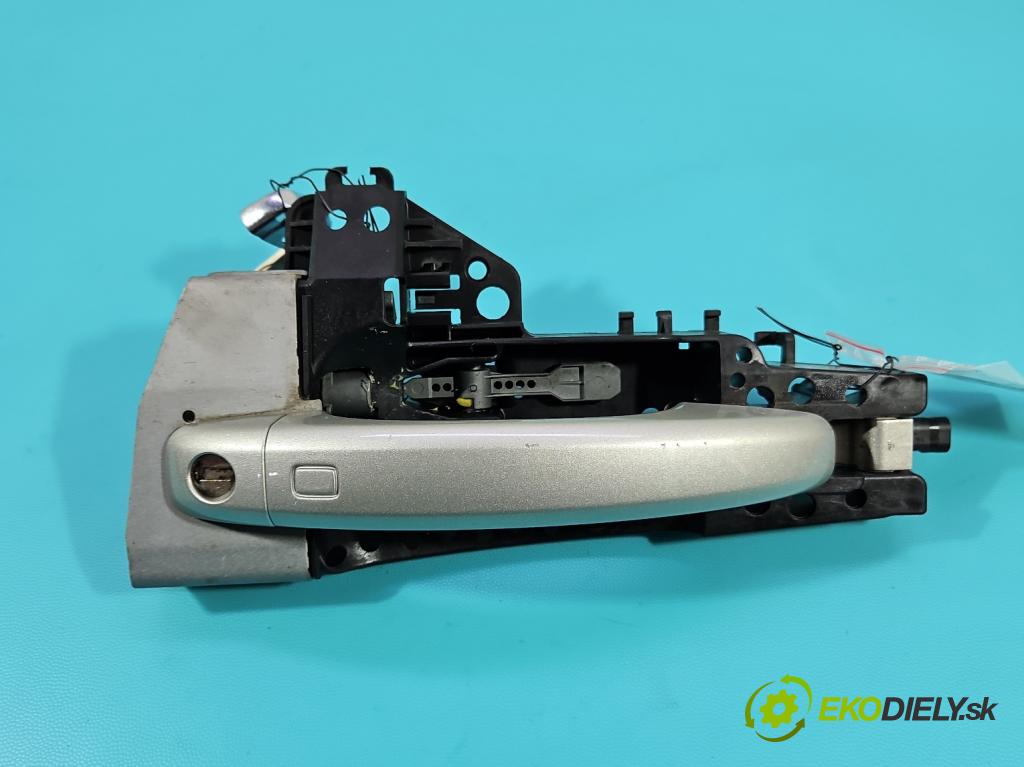 Audi A5 8T 2007-2016 2.0 TFSI 224hp automatic 165 kW 1984 cm3 5- rukoväť predné ľavé mimo: 8T1837885B (Kľučka dverí vonkajšia predná ľavá)