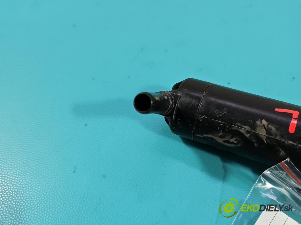 Audi A5 8T 2007-2016 2.0 TFSI 224hp automatic 165 kW 1984 cm3 5- ostrekovač reflektor: ľavý 8T0955101D (Motorček ostrekovačov)