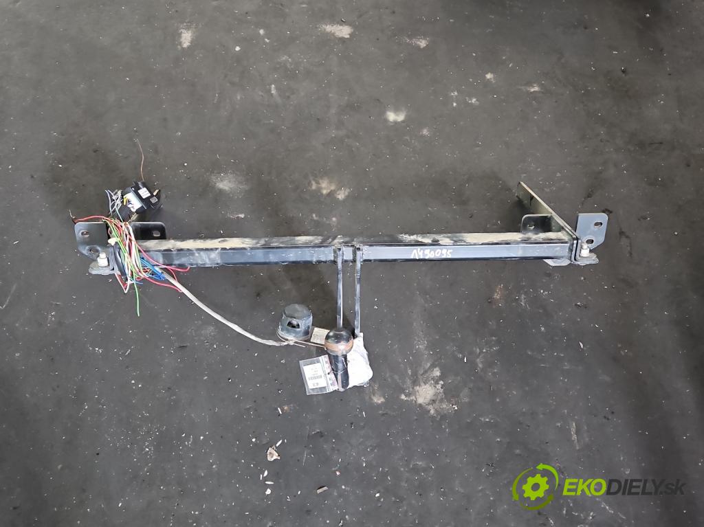 Opel Mokka A 2012-2019 1.6 cdti 136hp manual 100 kW 1598 cm3 5- oko tažné  (Tažné zařízení)