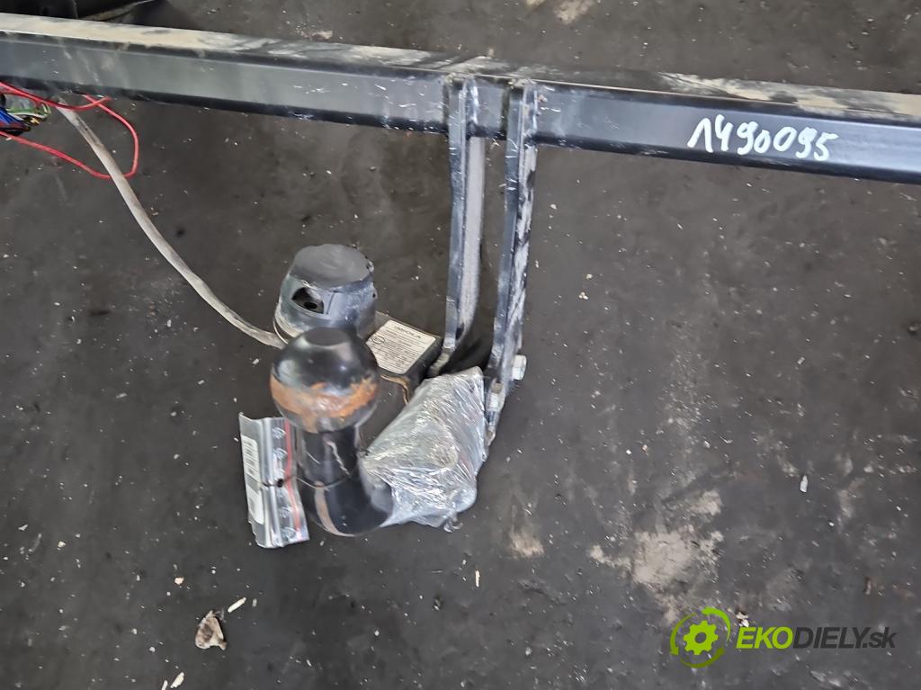 Opel Mokka A 2012-2019 1.6 cdti 136hp manual 100 kW 1598 cm3 5- oko tažné  (Tažné zařízení)