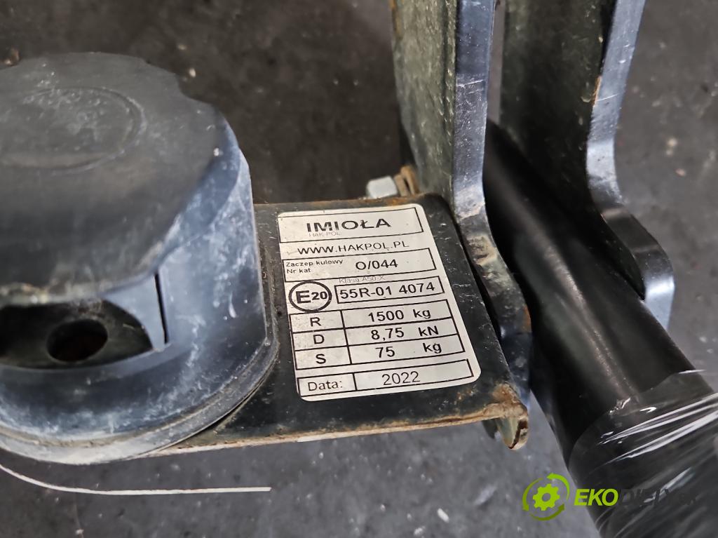 Opel Mokka A 2012-2019 1.6 cdti 136hp manual 100 kW 1598 cm3 5- oko tažné  (Tažné zařízení)