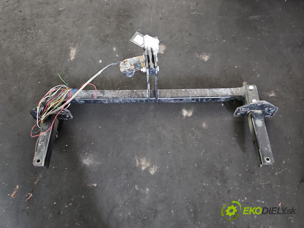 Opel Mokka A 2012-2019 1.6 cdti 136hp manual 100 kW 1598 cm3 5- oko tažné  (Tažné zařízení)