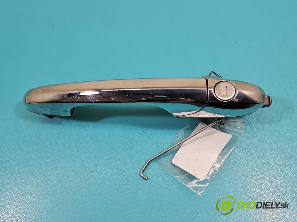 Fiat 500 2007-2020 1.2 8V 69KM manual 51 kW 1242 cm3 3- rukoväť predné ľavé mimo:  (Kľučka dverí vonkajšia predná ľavá)