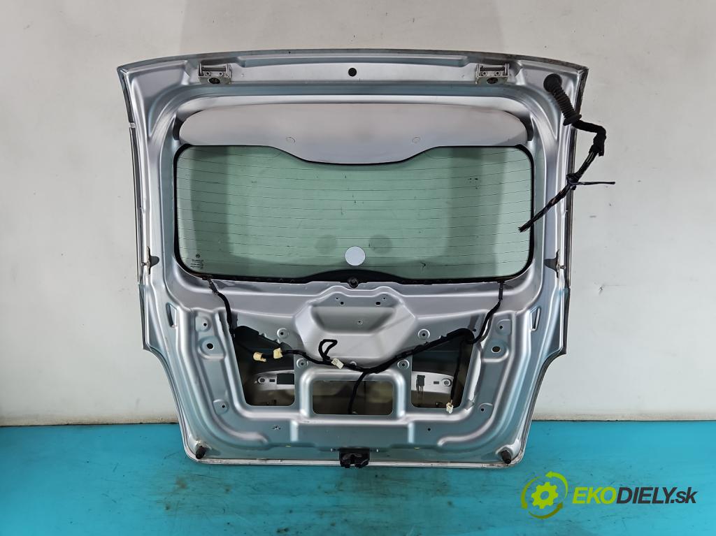 Fiat 500 2007-2020 1.2 8V 69KM manual 51 kW 1242 cm3 3- zadní kufrové dveře  (Zadní kapota (kufr))