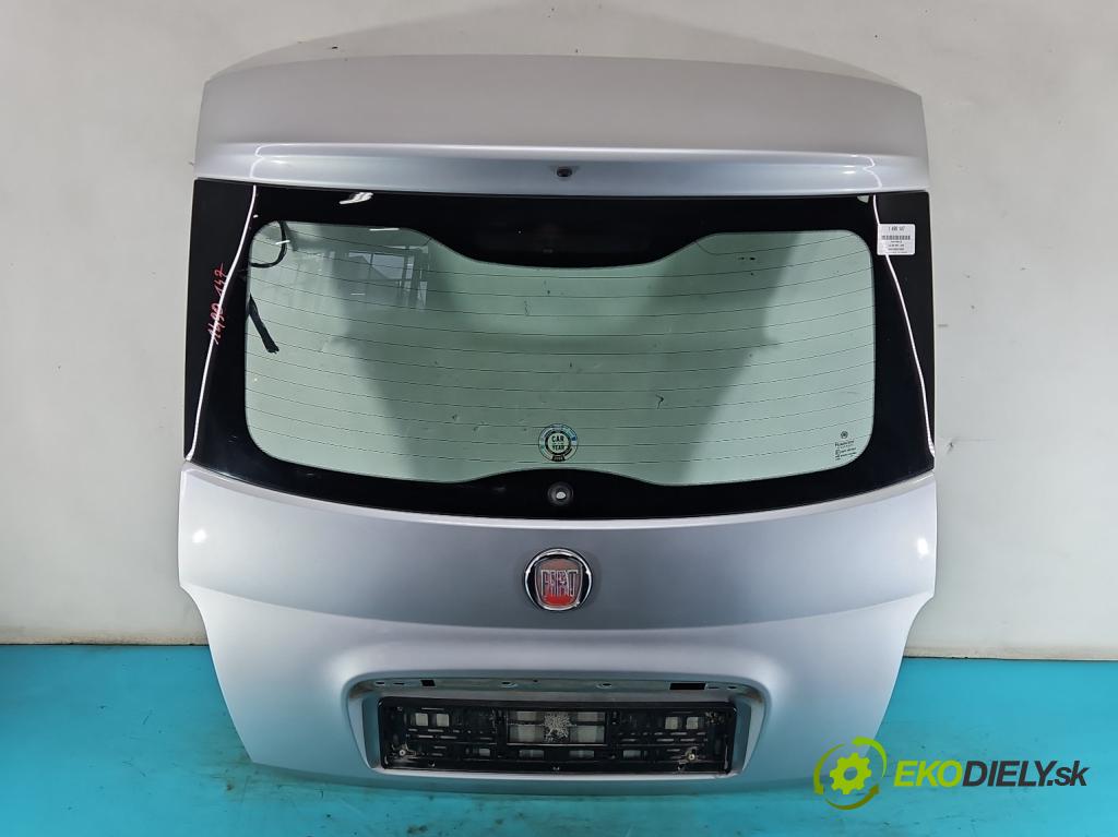 Fiat 500 2007-2020 1.2 8V 69KM manual 51 kW 1242 cm3 3- zadní kufrové dveře  (Zadní kapota (kufr))