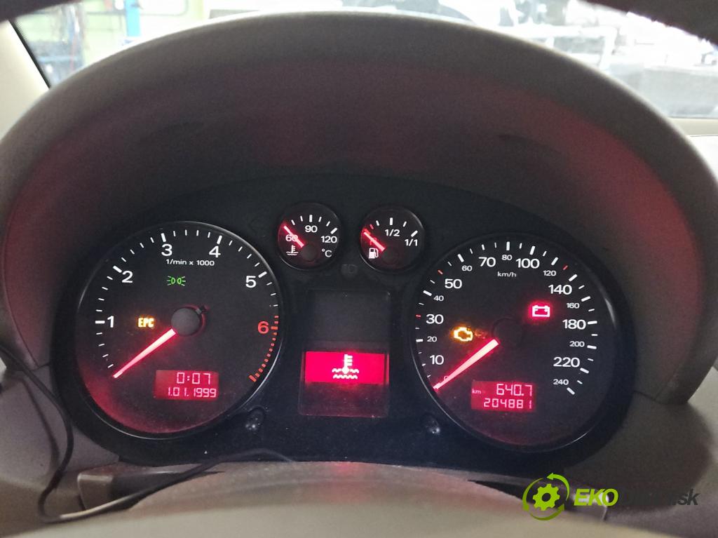 Audi A2 1.4 16V 75 HP manual 55 kW 1390 cm3 5- prístrojovka/ budíky 8Z0920900A (Prístrojová doska)