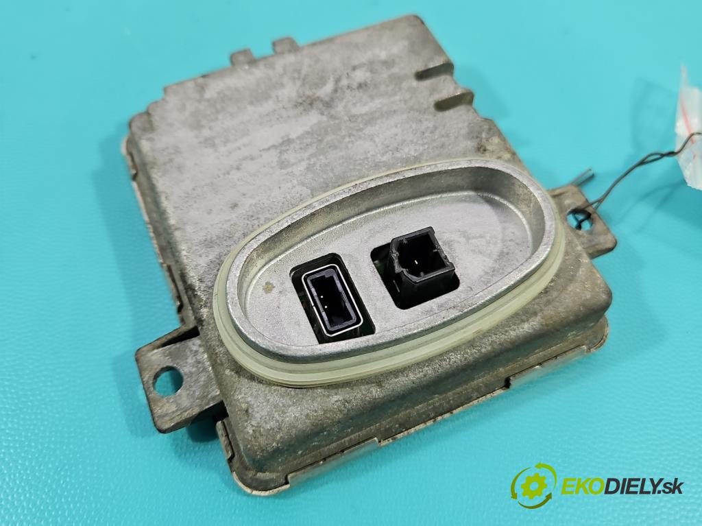 Bmw 3 E90 2005-2013 2.0d 163 HP automatic 120 kW 1995 cm3 4- střídač: xenon 6948180 (Riadiaca jednotka xenónu)