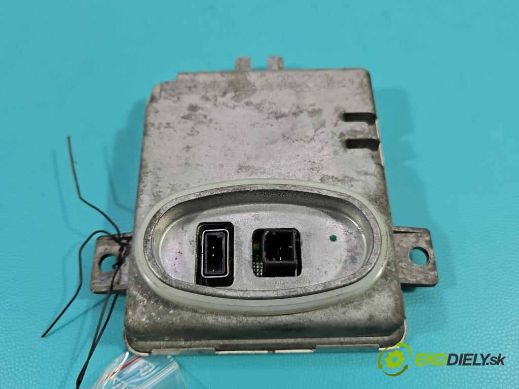 Bmw 3 E90 2005-2013 2.0d 163 HP automatic 120 kW 1995 cm3 4- střídač: xenon 6948180 (Riadiaca jednotka xenónu)