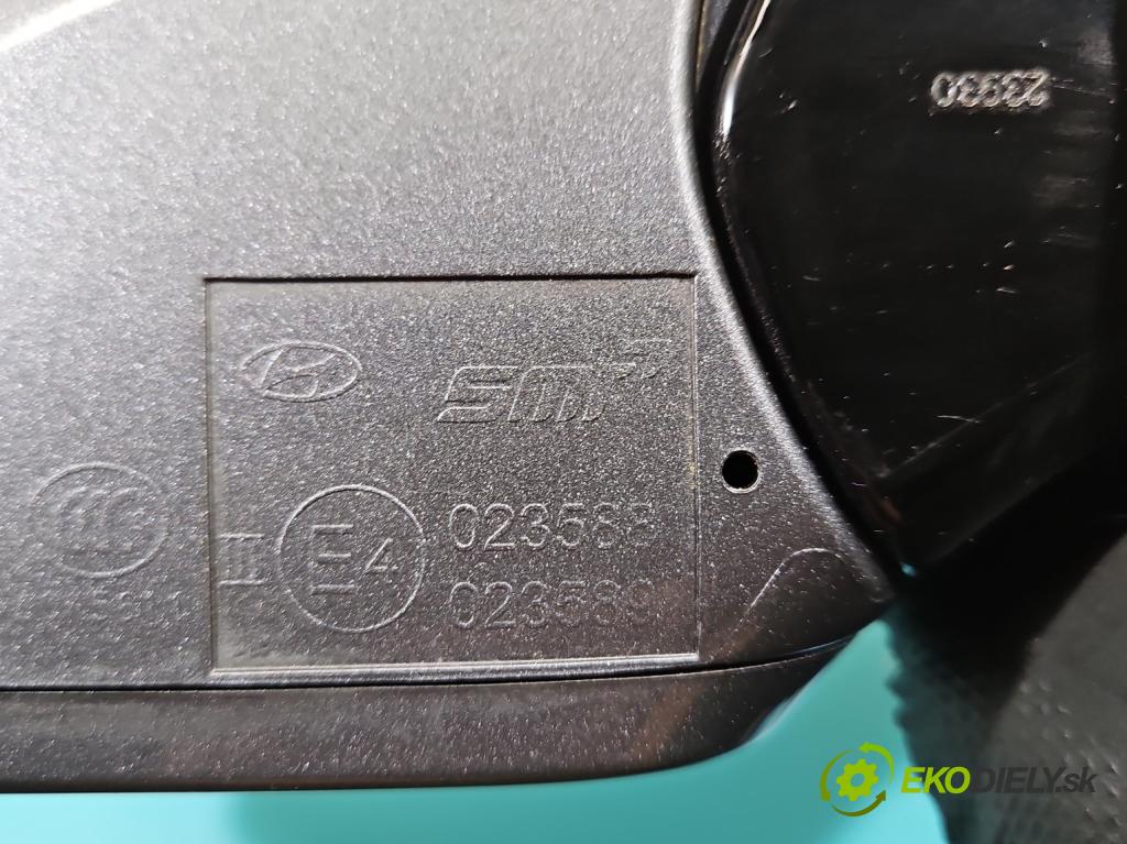 Hyundai I40 1.7 crdi 116 hp manual 85 kW 1685 cm3 5- zpětné zrcátko pravé  (Klika dveří ostatní)