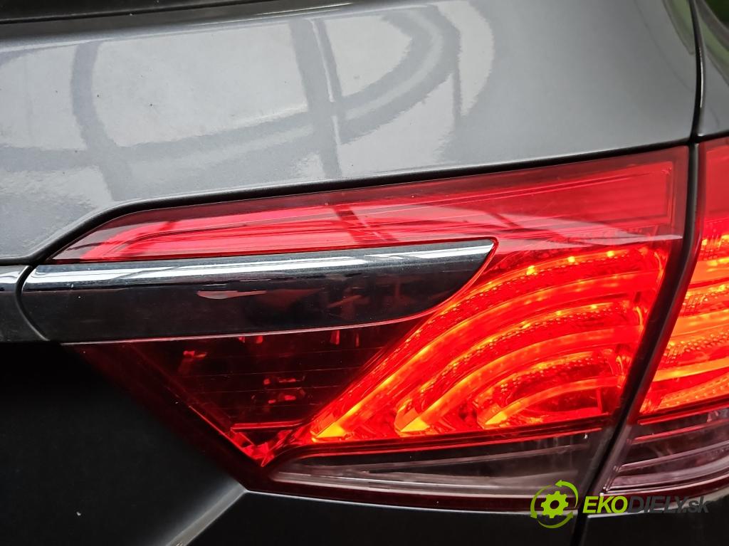 Hyundai I40 1.7 crdi 116 hp manual 85 kW 1685 cm3 5- světlo zadní pravé 92404-3Z001 (Klika dveří ostatní)