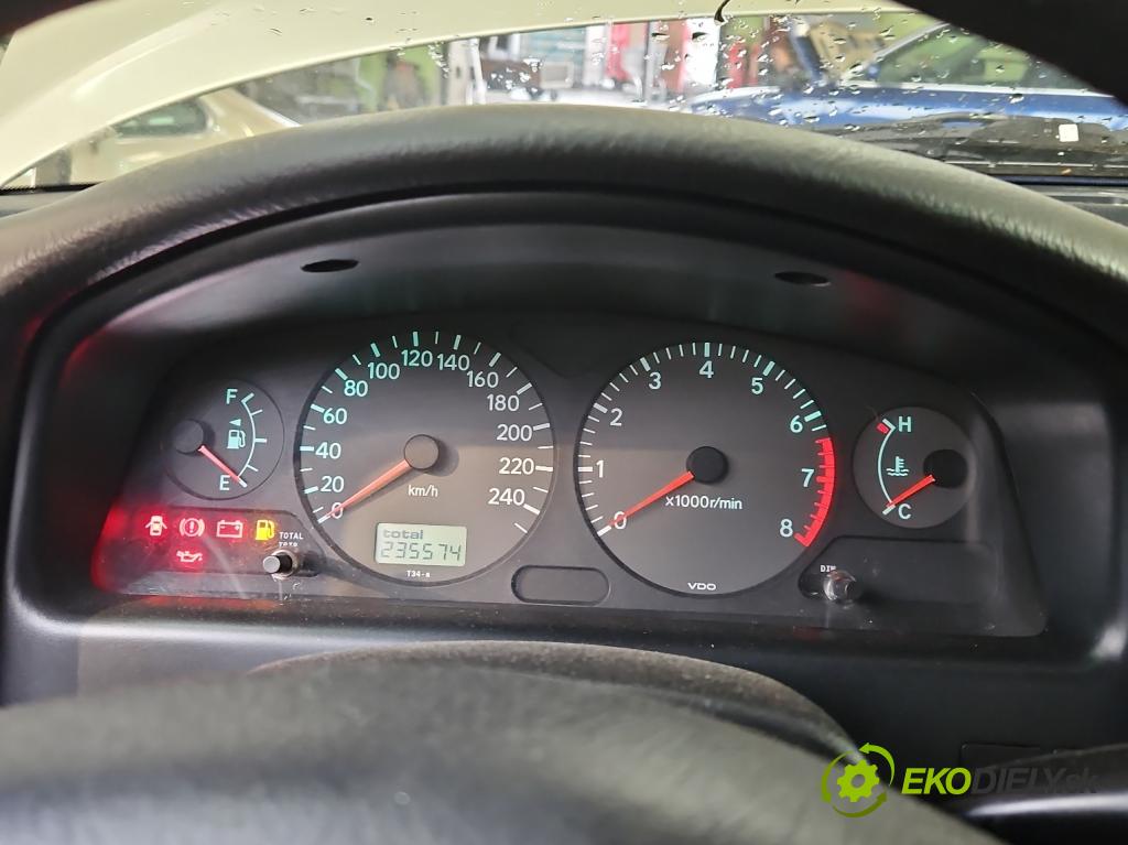 Toyota Avensis I T22 1997-2003 1.6 vvti 110 HP manual 81 kW 1598 cm3 4- prístrojovka/ budíky 83800-05380 (Prístrojová doska)