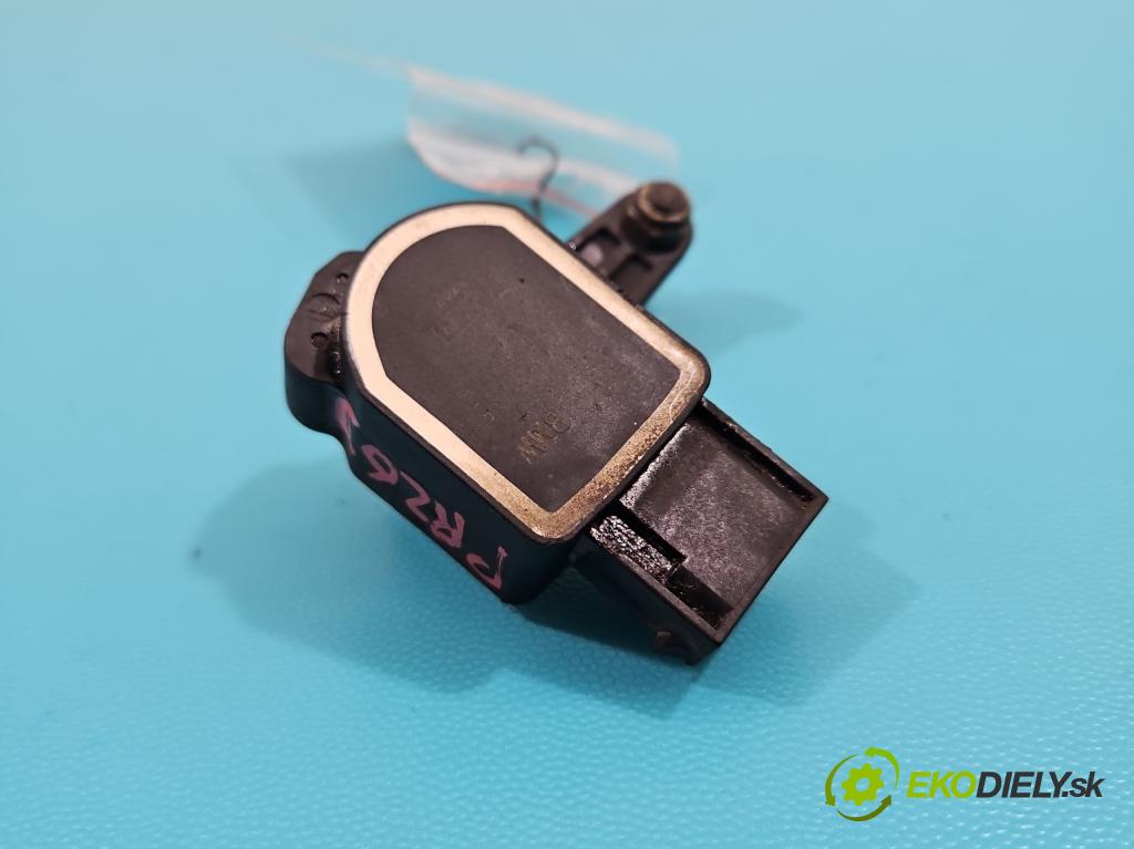 Bmw 3 E90 2005-2013 2.0d 163 HP automatic 120 kW 1995 cm3 4- snímač nastavenia xenon 6763735 (Snímač)