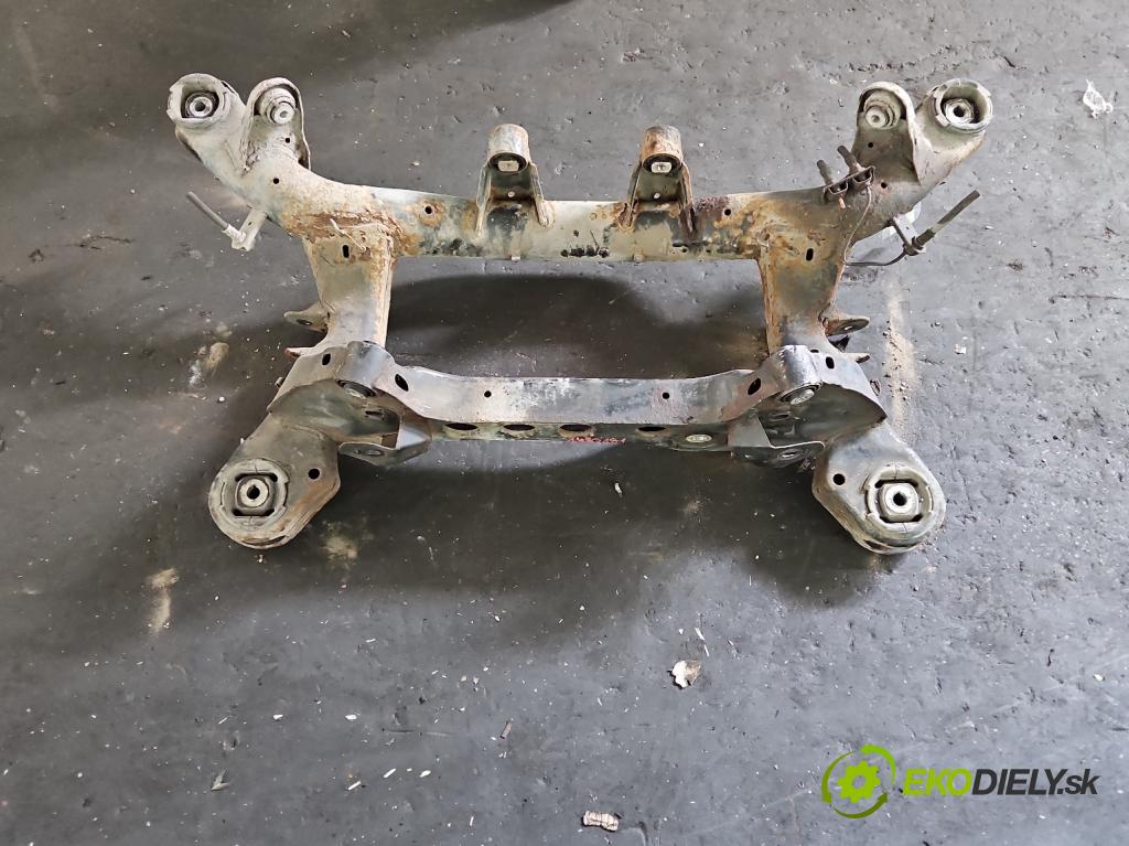 Bmw 3 E90 2005-2013 2.0d 163 hp automatic 120 kW 1995 cm3 4- zadní výztuha  (Zadní výztuha)