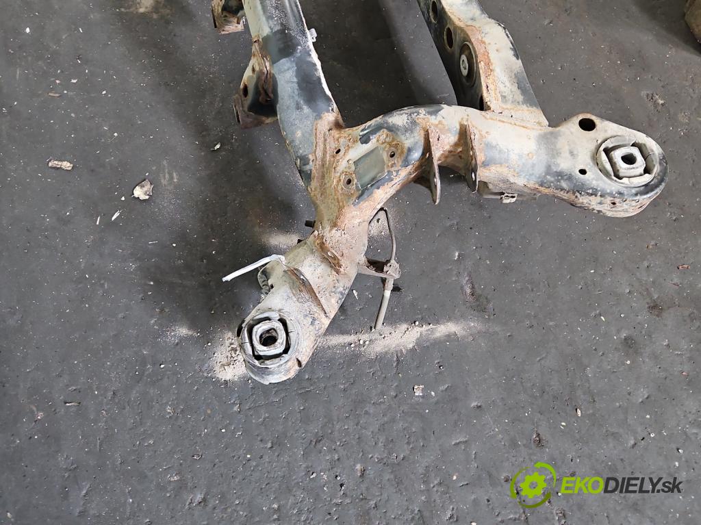 Bmw 3 E90 2005-2013 2.0d 163 hp automatic 120 kW 1995 cm3 4- zadní výztuha  (Zadní výztuha)