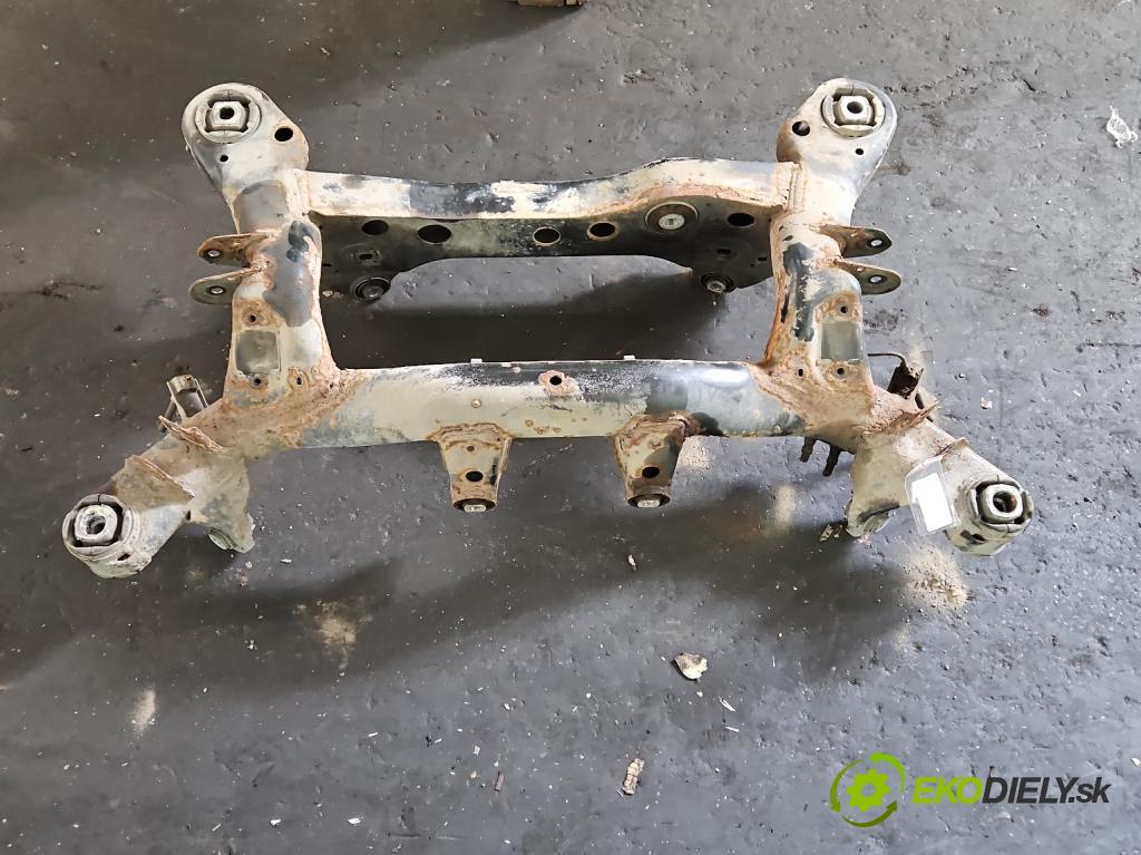 Bmw 3 E90 2005-2013 2.0d 163 hp automatic 120 kW 1995 cm3 4- zadní výztuha  (Zadní výztuha)