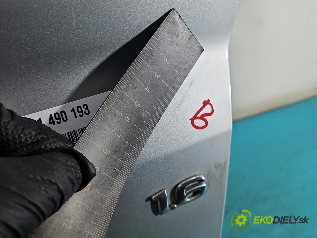 Opel Astra II 1998-2009 1.6 16V 101 hp manual 74 kW 1598 cm3 4- zadní kufrové dveře  (Zadní kapota (kufr))