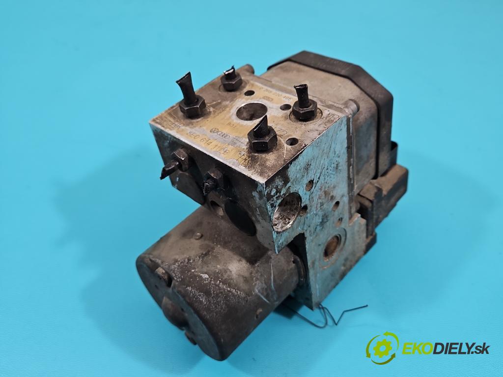 Vw Passat B5 1995-2005 1.8b 150 hp manual 110 kW 1781 cm3 5- čerpadlo abs 8E0614111B (Pumpa ABS)