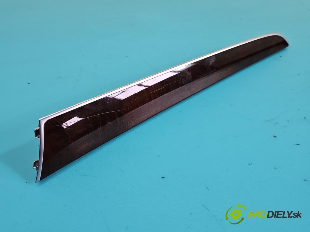 Audi Q5 2008-2016 2.0 tdi 170 hp manual 125 kW 1968 cm3 5- lišta ozdobná interiéry: 8R0863305B