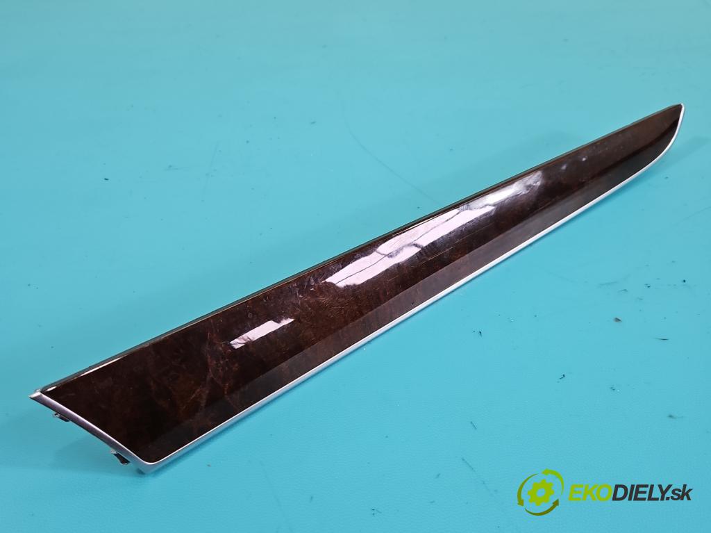 Audi Q5 2008-2016 2.0 tdi 170 hp manual 125 kW 1968 cm3 5- lišta ozdobná interiéry: 8R0863305B