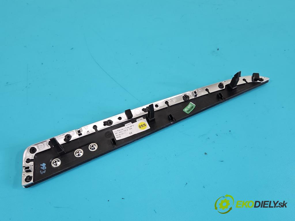 Audi Q5 2008-2016 2.0 tdi 170 hp manual 125 kW 1968 cm3 5- lišta ozdobná interiéry: 8R0863305B