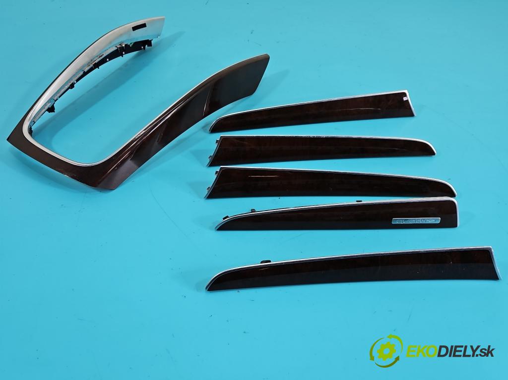 Audi Q5 2008-2016 2.0 tdi 170 HP manual 125 kW 1968 cm3 5- lišta ozdobná vnitŕní: 8R0863305B