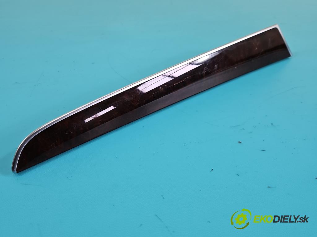 Audi Q5 2008-2016 2.0 tdi 170 hp manual 125 kW 1968 cm3 5- lišta ozdobná interiéry: 8R0863305B