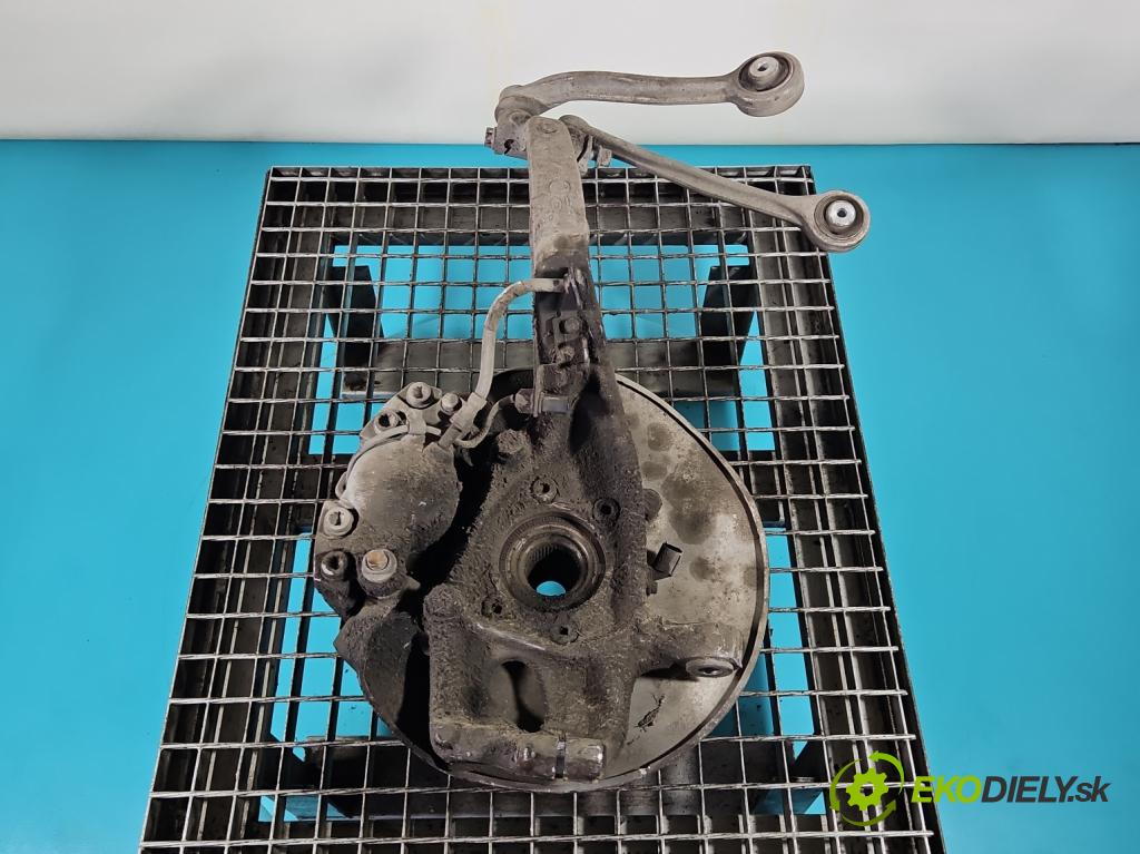 Audi A5 8T 2007-2016 2.0 TFSI 224hp automatic 165 kW 1984 cm3 5- náboj ľavé (Náboj kolesa)