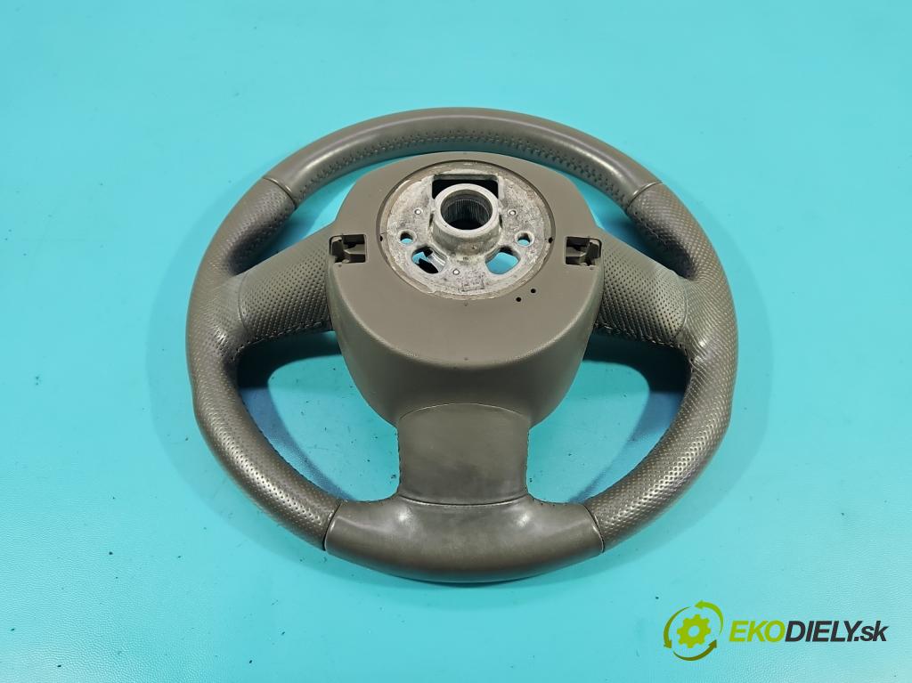 Audi Q5 2008-2016 2.0 tdi 170 HP manual 125 kW 1968 cm3 5- volant  (Volant)