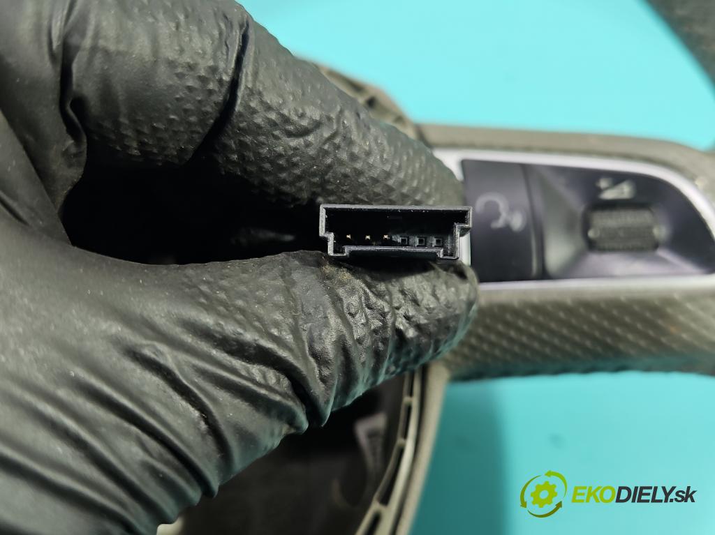 Audi Q5 2008-2016 2.0 tdi 170 HP manual 125 kW 1968 cm3 5- volant  (Volant)