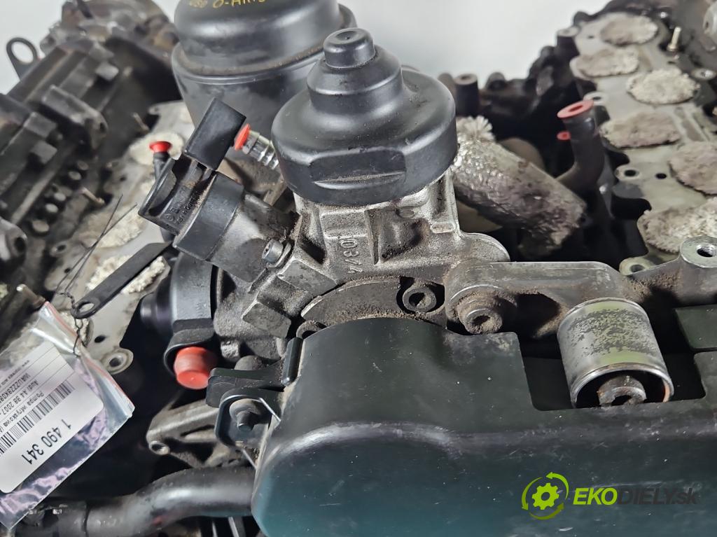 Audi A4 B8 2007-2015 2.7 tdi 190 HP automatic 140 kW 2698 cm3 4- čerpadlo vstrekovacia 0445010611 (Vstrekovacie čerpadlo)