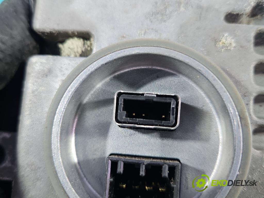 Audi Q5 2008-2016 2.0 tdi 170 HP manual 125 kW 1968 cm3 5- střídač: xenon 8K0941597C (Riadiaca jednotka xenónu)