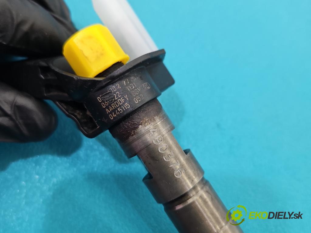 Audi A4 B8 2007-2015 2.7 tdi 190 HP automatic 140 kW 2698 cm3 4- vstrek 0445115052 (Vstrekovač paliva)