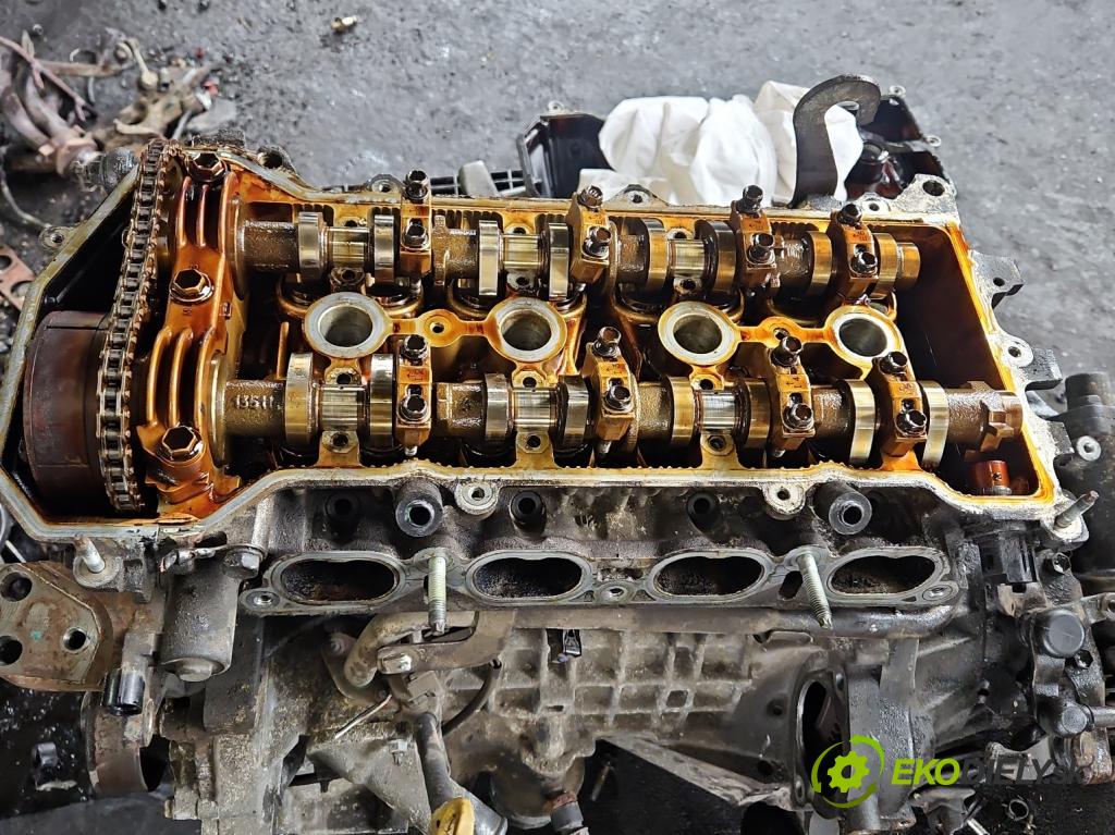 Toyota Avensis I T22 1997-2003 1.6 vvti 110 HP manual 81 kW 1598 cm3 4- motor benzín: 3ZZ