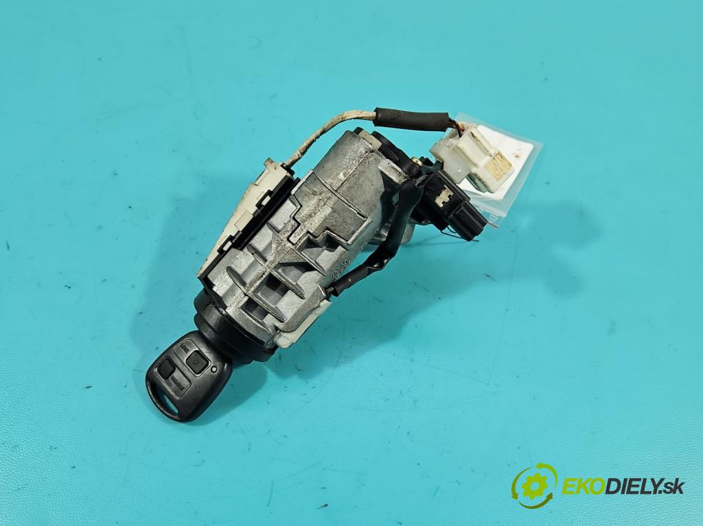 Toyota Avensis I T22 1997-2003 1.6 vvti 110 HP manual 81 kW 1598 cm3 4- Spínačka  (Spínacia skrinka)