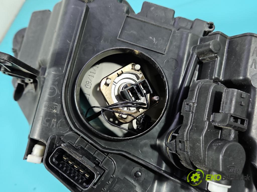 Renault Scenic III 2009-2016 1.6 dci 131 HP manual 96 kW 1598 cm3 5- Reflektor: ľavý 260601946R (Kľučka dverí ostatné)