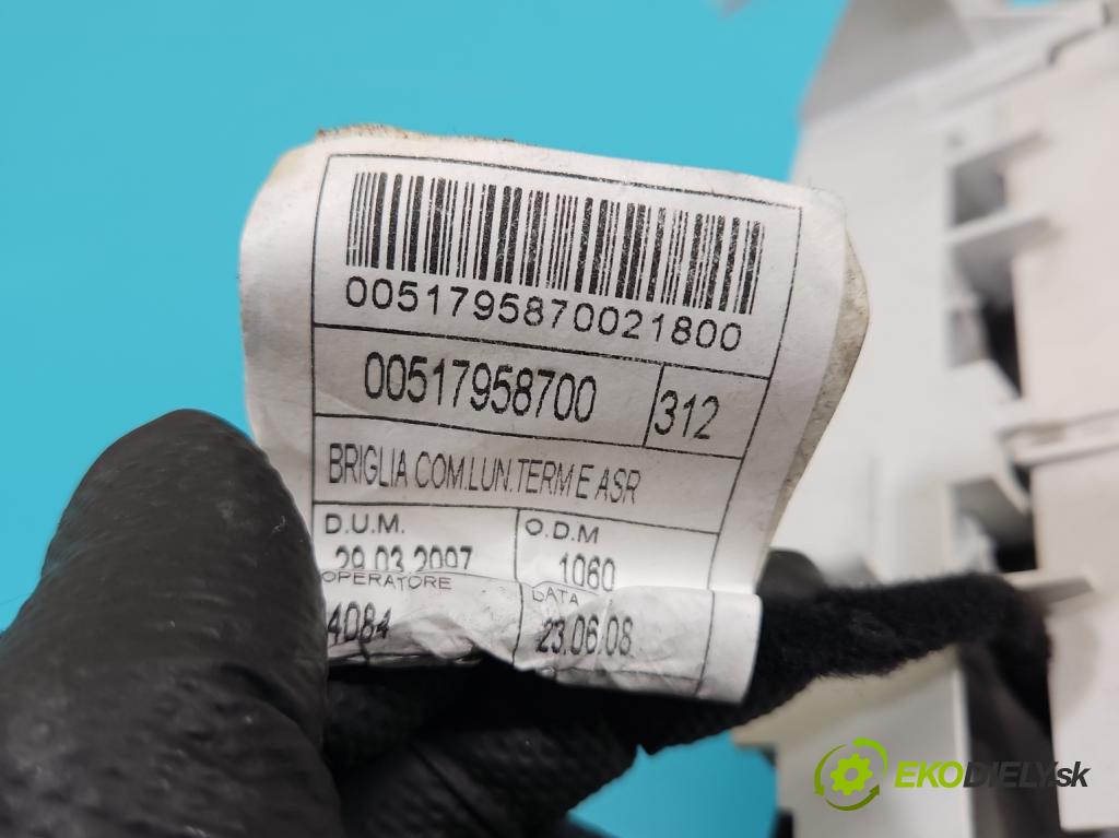 Fiat 500 2007-2020 1.2 8V 69KM manual 51 kW 1242 cm3 3- panel kúrenia 00517958700
