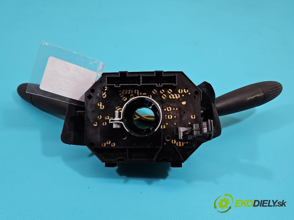 Fiat 500 2007-2020 1.2 8V 69KM manual 51 kW 1242 cm3 3- Přepínač sdružený 07354724690 (Páčky pod volantem)