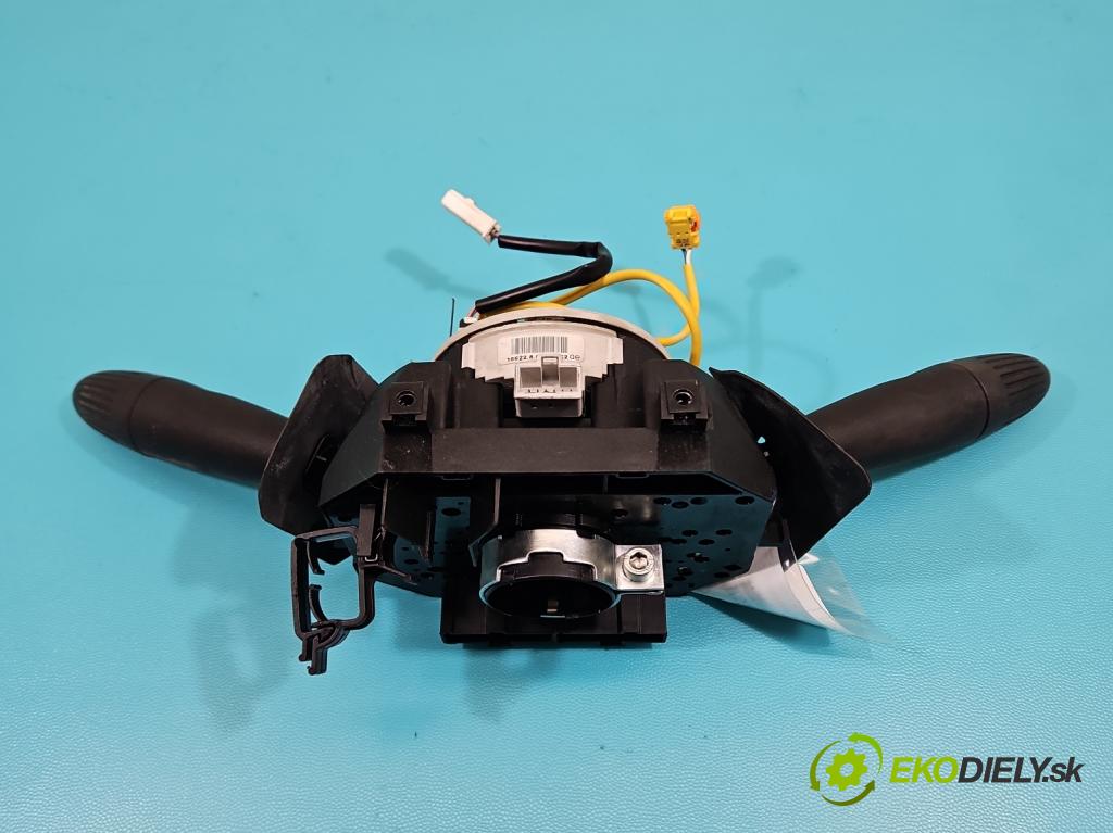 Fiat 500 2007-2020 1.2 8V 69KM manual 51 kW 1242 cm3 3- Přepínač sdružený 07354724690 (Páčky pod volantem)