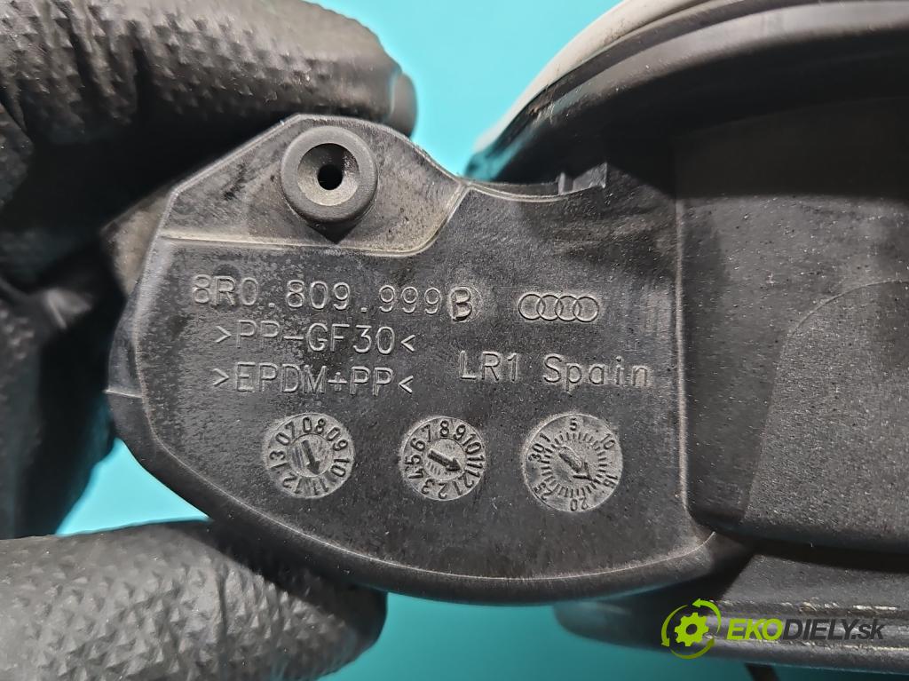 Audi Q5 2008-2016 2.0 tdi 170 hp manual 125 kW 1968 cm3 5- Klapka nalévání paliva 8K0010508R (Klika dveří ostatní)