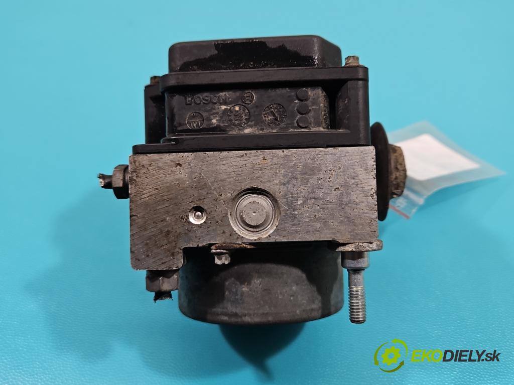 Fiat 500 2007-2020 1.2 8V 69KM manual 51 kW 1242 cm3 3- čerpadlo abs 0265800648 (Pumpa ABS)